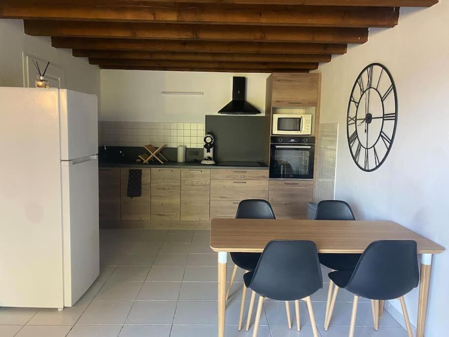 Appartement En Provence Châteaurenard Buitenkant foto